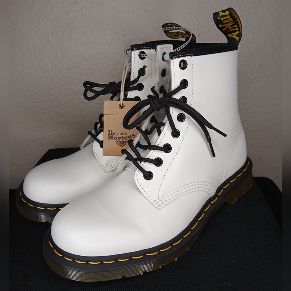 Dr. Martens Other - Dr. Martens 1460 Lace Up 8-Eye Combat Boots White Smooth Leather Men Sz 9 No Box